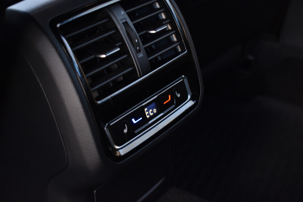 Volkswagen Arteon Shooting Brake eHYBRID 218PK DSG R-LINE BUSINESS+ VIRTUAL/CAMERA/VELOURS