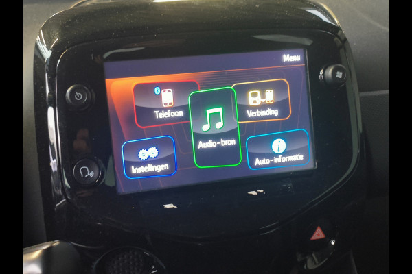 Citroën C1 1.0 VTi Airscape Feel Rijklaar + 12 maanden Bovag-garantie Henk Jongen Auto's in Helmond,  al 50 jaar service zoals 't hoort!