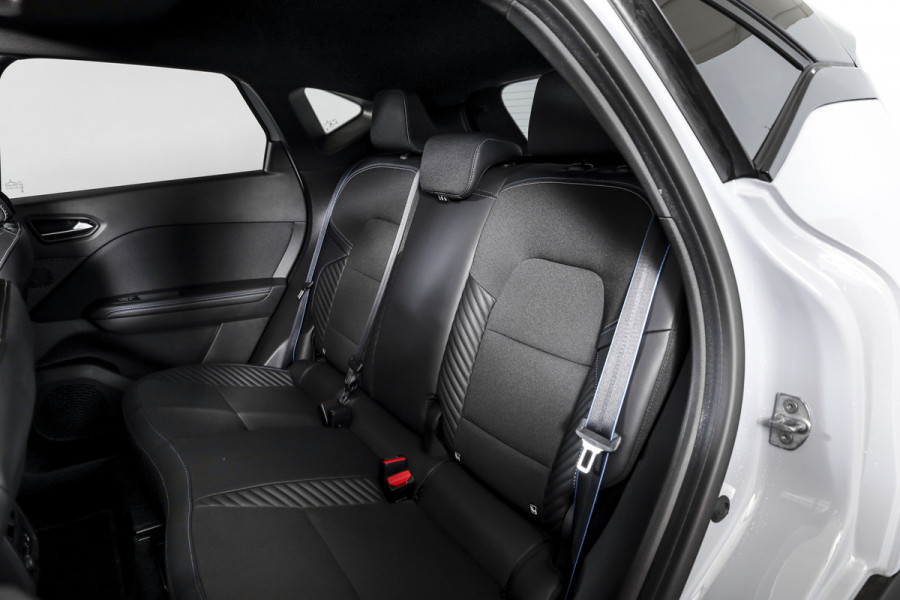 Renault Captur 1.3 mild hybrid 160 esprit Alpine | S/K-Panodak | Dig. Cockpit | Adapt. Cruise | Stoel-+Stuurverw. | PDC | Camera | NAV + App. Connect | ECC | LM 19" | 3805