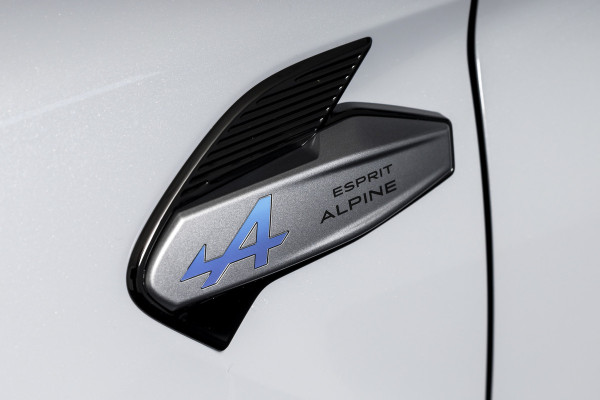 Renault Captur 1.3 mild hybrid 160 esprit Alpine | S/K-Panodak | Dig. Cockpit | Adapt. Cruise | Stoel-+Stuurverw. | PDC | Camera | NAV + App. Connect | ECC | LM 19" | 3805