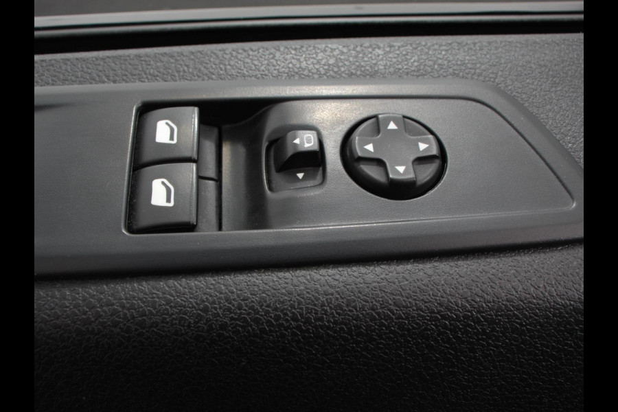Peugeot Expert 2.0 BlueHDI 180 pk Auto L3 Premium Dubbele Cabine | Navigatie | Apple Carplay/Android Auto | Airco | Bluetooth | Trekhaak | Betimmering