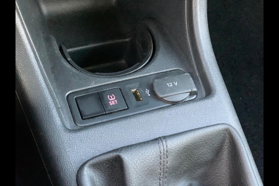 Volkswagen up! 1.0 BMT move up! 5 DEURS AIRCO LUXE 2018 ! ! ! NIEUWE APK !