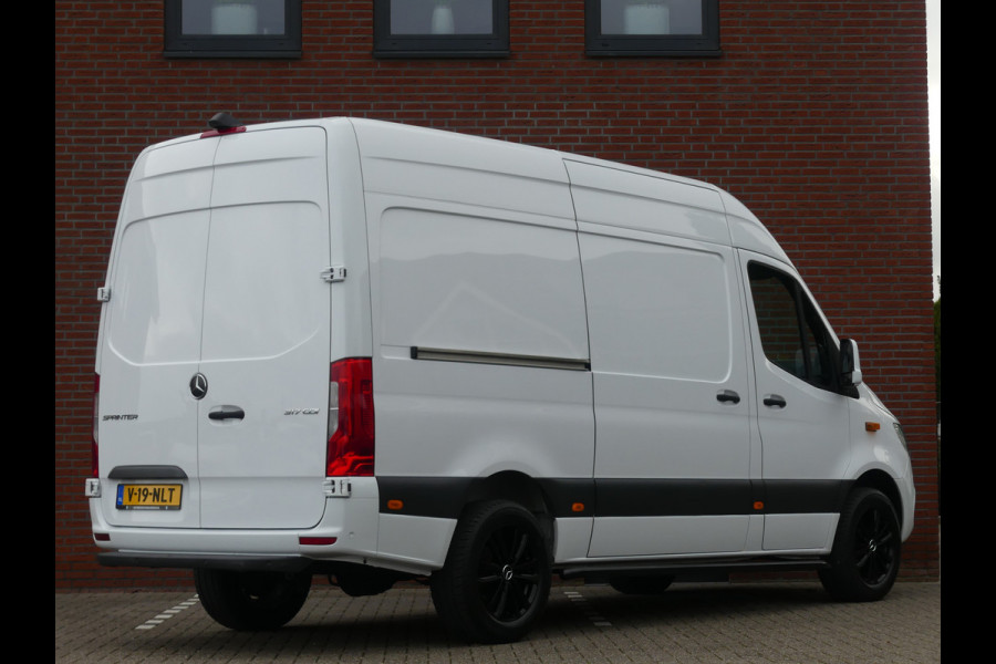 Mercedes-Benz Sprinter 317 CDI L2H2 Camera/PDC/Navigatie/Cruise control