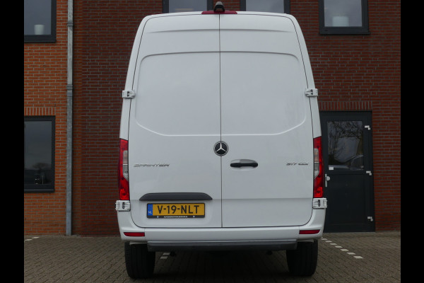 Mercedes-Benz Sprinter 317 CDI L2H2 Camera/PDC/Navigatie/Cruise control