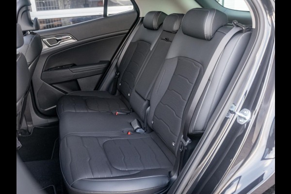 Kia Sportage 1.6 T-GDi Plug-in Hybrid AWD DynamicPlusLine | Pano dak | Stoel & stuurverwarming | Direct leverbaar!