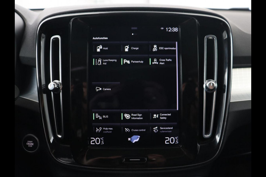 Volvo XC40 1.5 T5 Recharge Business Pro | Panoramadak | Adaptive cruise | Camera | Carplay | Half leder | Navigatie | Full LED | PHEV | Plug In