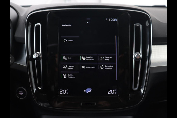Volvo XC40 1.5 T5 Recharge Business Pro | Panoramadak | Adaptive cruise | Camera | Carplay | Half leder | Navigatie | Full LED | PHEV | Plug In