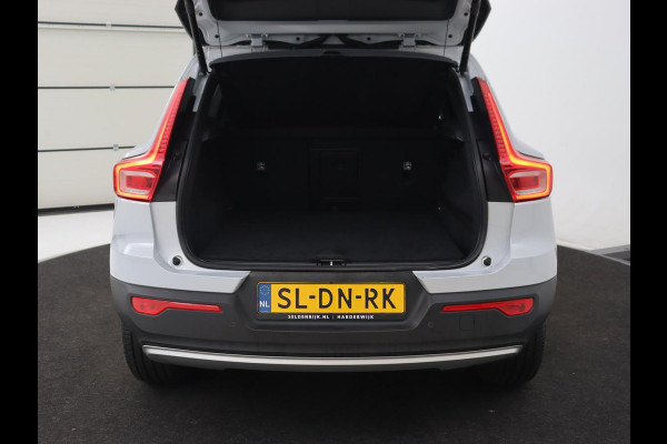 Volvo XC40 1.5 T5 Recharge Business Pro | Panoramadak | Adaptive cruise | Camera | Carplay | Half leder | Navigatie | Full LED | PHEV | Plug In