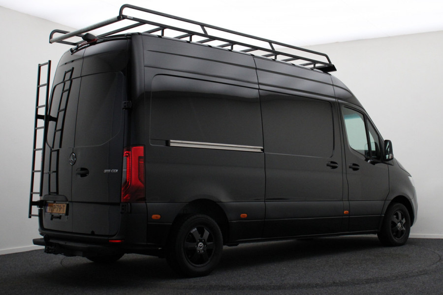 Mercedes-Benz Sprinter 315 CDI Automaat L2H2 FWD Leer, Apple Carplay, Camera, Cruise, LED, Imperiaal, Trekhaak, 16''