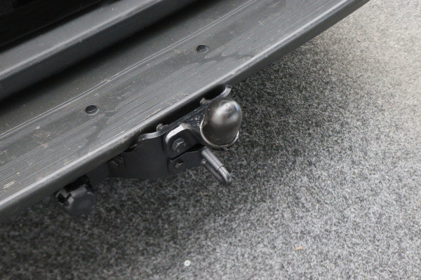 Mercedes-Benz Sprinter 315 CDI Automaat L2H2 FWD Leer, Apple Carplay, Camera, Cruise, LED, Imperiaal, Trekhaak, 16''