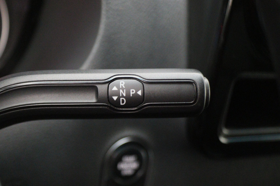 Mercedes-Benz Sprinter 315 CDI Automaat L2H2 FWD Leer, Apple Carplay, Camera, Cruise, LED, Imperiaal, Trekhaak, 16''