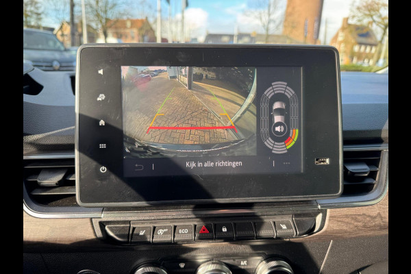 Renault Kangoo TCe 130 Techno Navi / LM velgen / P-sensoren & camera / Clima