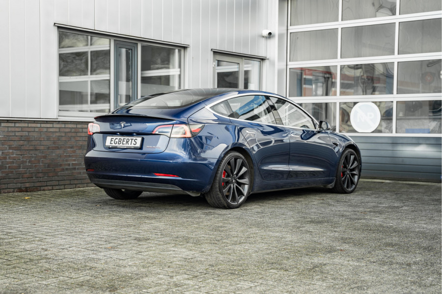 Tesla Model 3 Performance AWD 75 kWh Tijdelijke Black friday deal, nu van 29750.- voor 28750.-