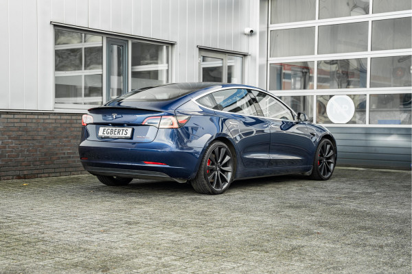 Tesla Model 3 Performance AWD 75 kWh Tijdelijke Black friday deal, nu van 29750.- voor 28750.-