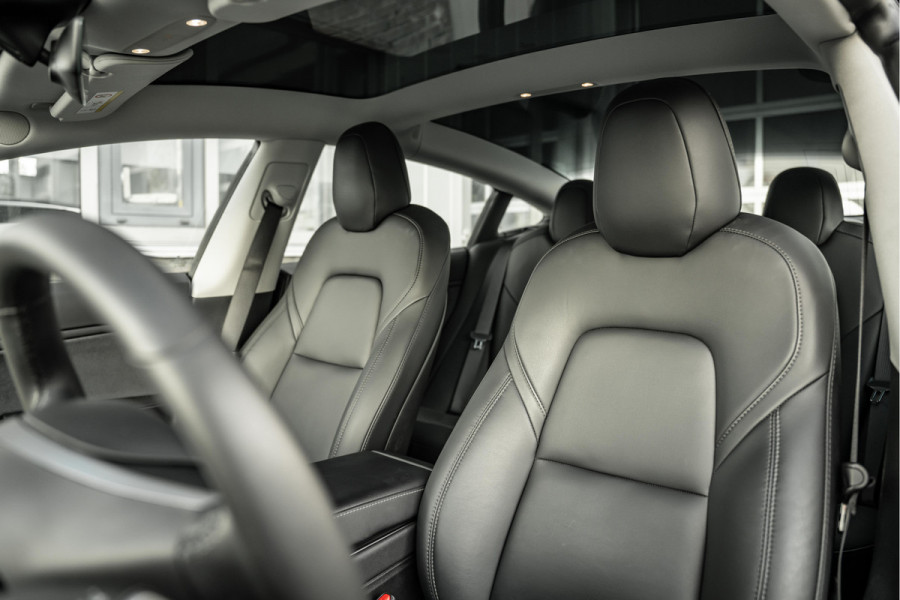 Tesla Model 3 Performance AWD 75 kWh Tijdelijke Black friday deal, nu van 29750.- voor 28750.-