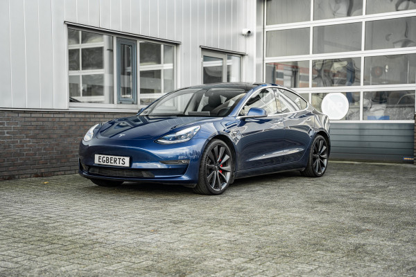Tesla Model 3 Performance AWD 75 kWh Tijdelijke Black friday deal, nu van 29750.- voor 28750.-