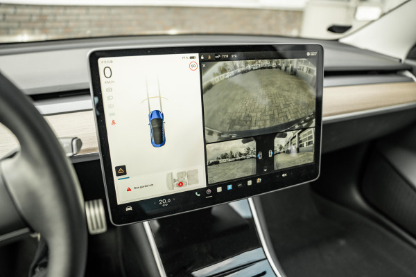 Tesla Model 3 Performance AWD 75 kWh Tijdelijke Black friday deal, nu van 29750.- voor 28750.-