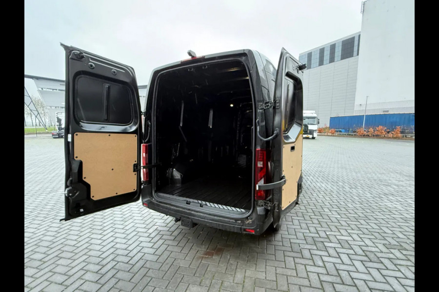 Renault Master 170PK Red Edition BPM VRIJ/ VOORRAAD / NIEUW