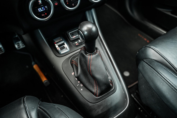 Alfa Romeo Giulietta 1.6 JTDm Super | Tijdelijke Black friday deal, nu van 12.950.- voor 11.650.