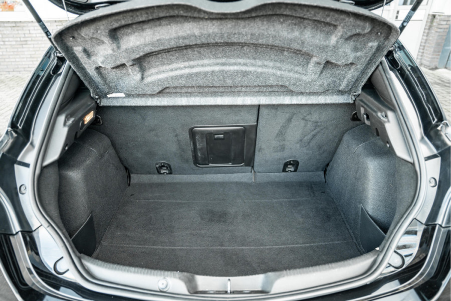 Alfa Romeo Giulietta 1.6 JTDm Super | Tijdelijke Black friday deal, nu van 12.950.- voor 11.650.