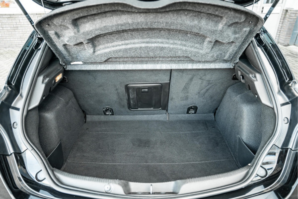 Alfa Romeo Giulietta 1.6 JTDm Super | Tijdelijke Black friday deal, nu van 12.950.- voor 11.650.