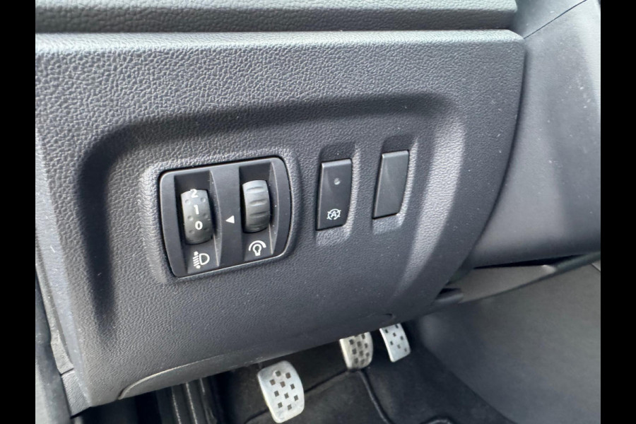 Renault Captur TCe 90 Intens Navi / P-sensoren & camera / Clima / LM velgen