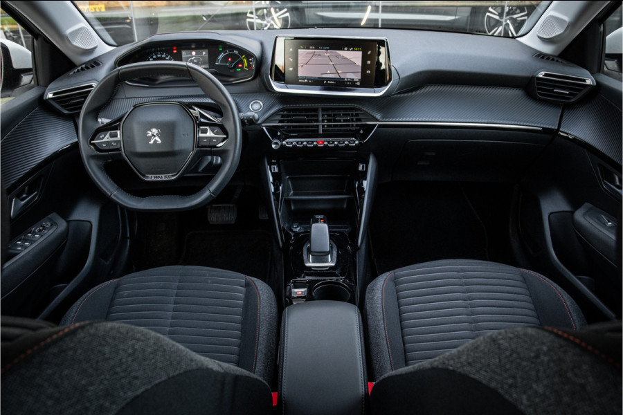 Peugeot e-208 EV Allure 50 kWh ** Camera ** Stoelverwarming ** Rijbereik tot 340km (WLTP)
