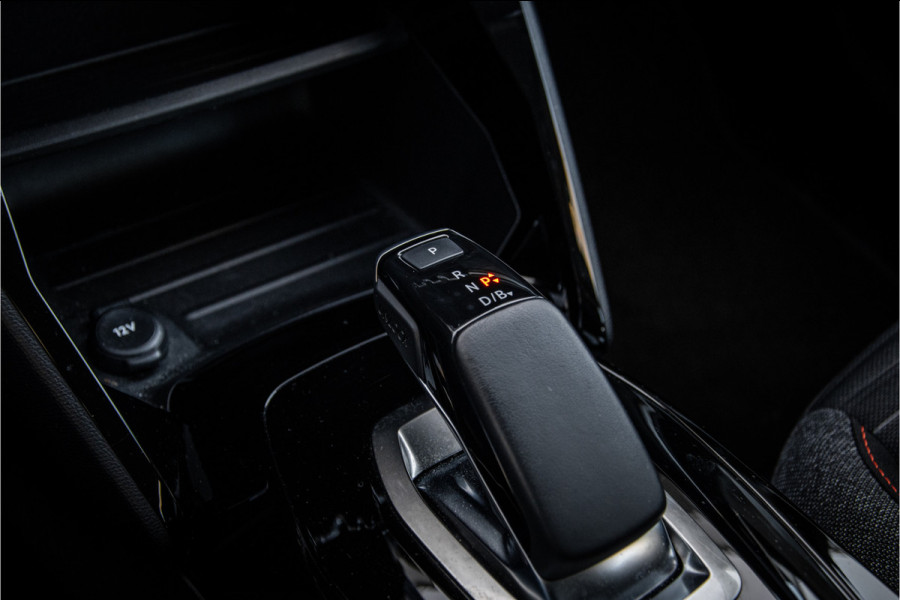 Peugeot e-208 EV Allure 50 kWh ** Camera ** Stoelverwarming ** Rijbereik tot 340km (WLTP)