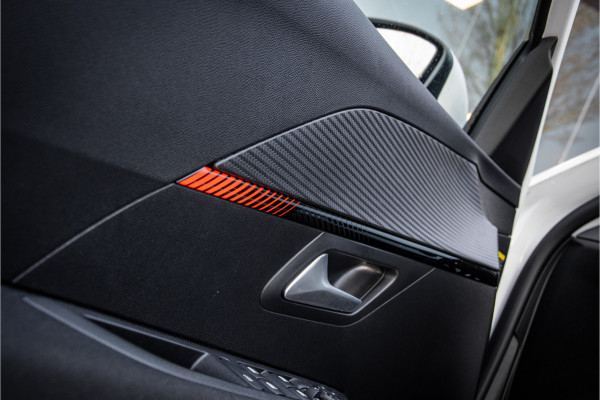 Peugeot e-208 EV Allure 50 kWh ** Camera ** Stoelverwarming ** Rijbereik tot 340km (WLTP)