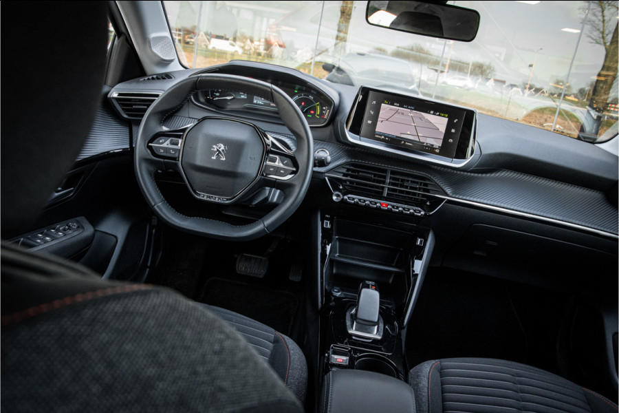 Peugeot e-208 EV Allure 50 kWh ** Camera ** Stoelverwarming ** Rijbereik tot 340km (WLTP)