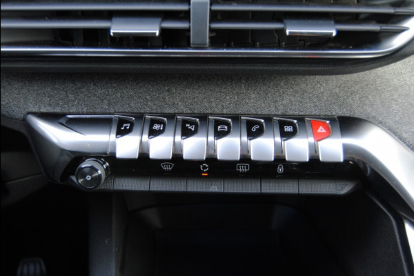 Peugeot 3008 1.2 PureTech Allure || Apple Carplay! Trekhaak