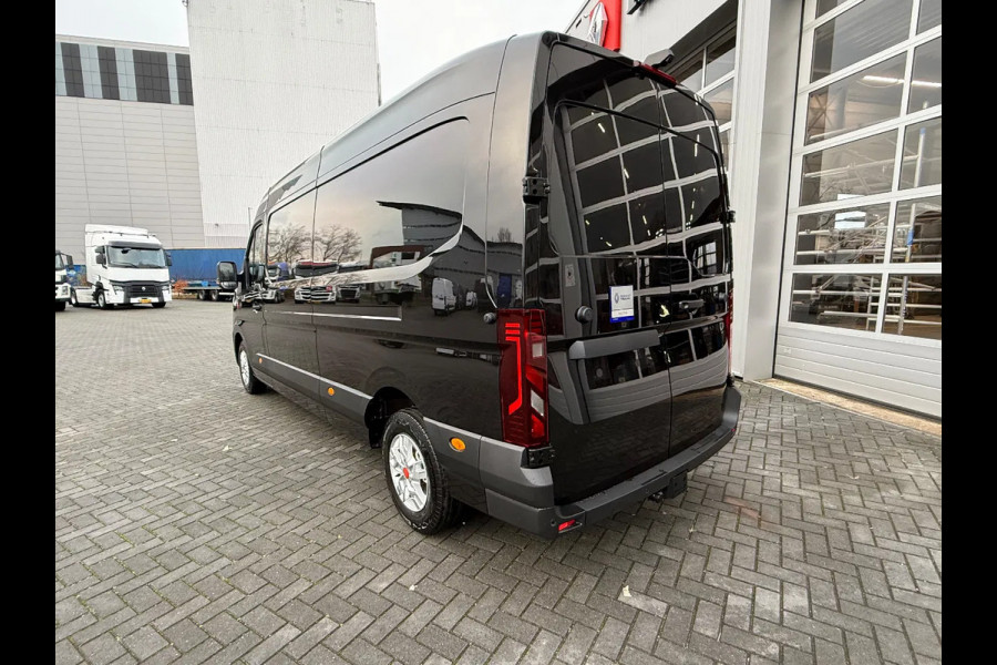 Renault Master Red Edition E-TECH L3H2 NIEUW/ ZWART/ LM VELGEN
