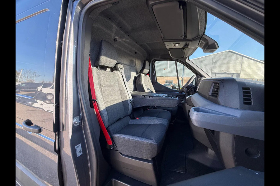 Renault Master Red Edition E-TECH L3H2 NIEUW/ ZWART/ LM VELGEN