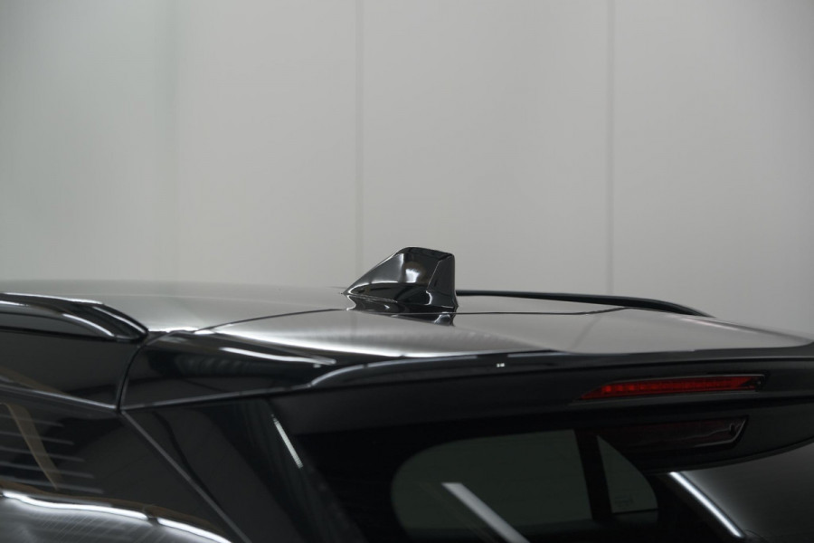 Peugeot 2008 PureTech 130 EAT8 GT | 360 Camera | Stoelmassage | Adaptieve Cruise Control | Dodehoekdetectie