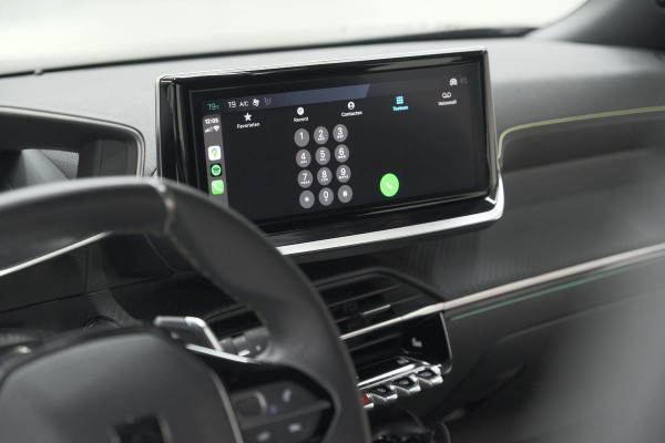 Peugeot 2008 PureTech 130 EAT8 GT | 360 Camera | Stoelmassage | Adaptieve Cruise Control | Dodehoekdetectie