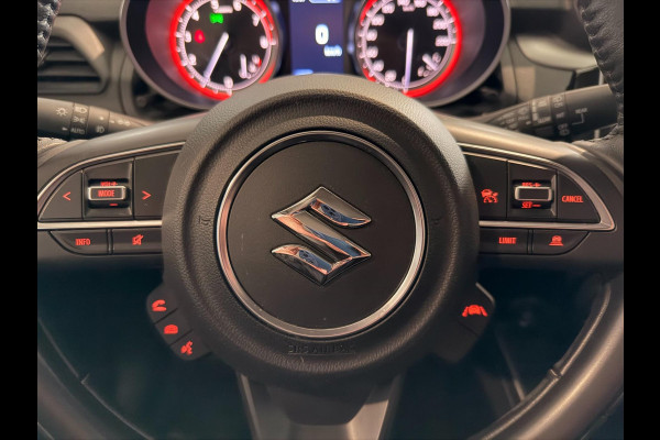 Suzuki Swift 1.2 Stijl Smart Hybrid ACC Camera Carplay Navi Stoelverw Xenon Parelmoer KM: 22.900 !!!