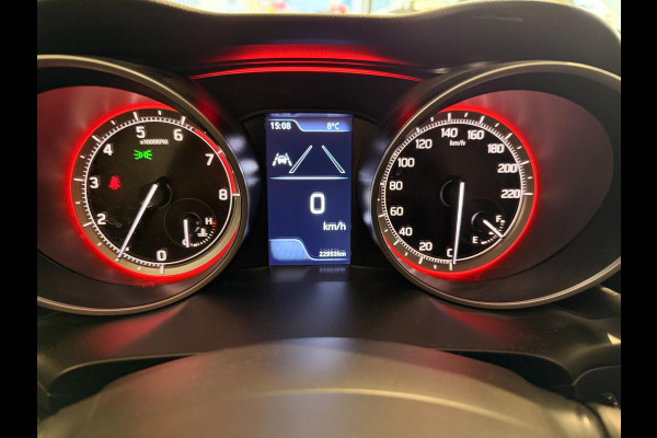 Suzuki Swift 1.2 Stijl Smart Hybrid ACC Camera Carplay Navi Stoelverw Xenon Parelmoer KM: 22.900 !!!