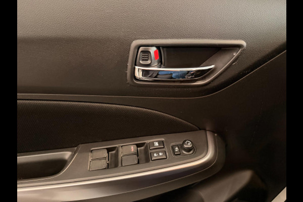 Suzuki Swift 1.2 Stijl Smart Hybrid ACC Camera Carplay Navi Stoelverw Xenon Parelmoer KM: 22.900 !!!