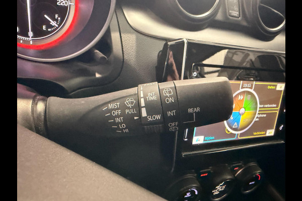 Suzuki Swift 1.2 Stijl Smart Hybrid ACC Camera Carplay Navi Stoelverw Xenon Parelmoer KM: 22.900 !!!