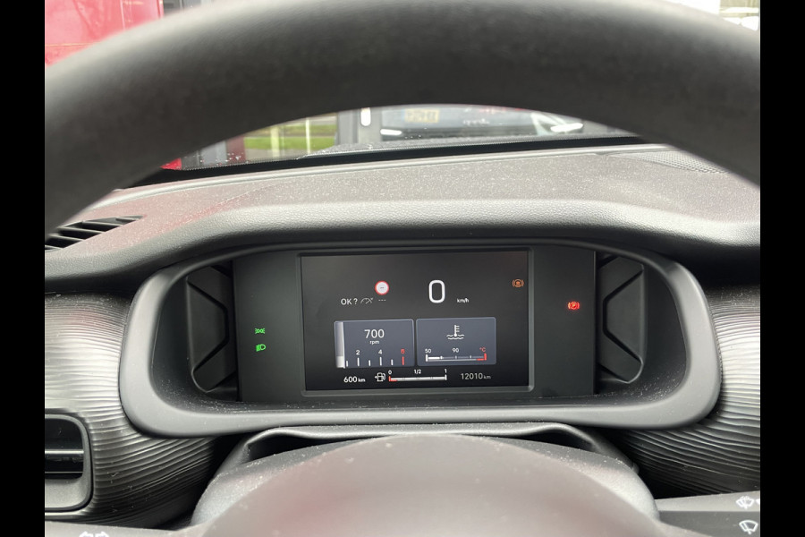 Jeep Avenger 1.2 Longitude | parkeersensoren rijdende auto niet altijd aanwezig