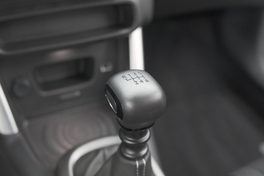 Citroën C3 Aircross PureTech 110 Feel | Parkeersensoren | Navigatie | Climate Control | Apple Carplay