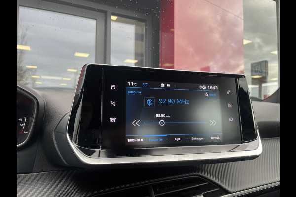 Peugeot 2008 1.2 PureTech Active | Camera | Parkeersensoren | Stoelverwarming