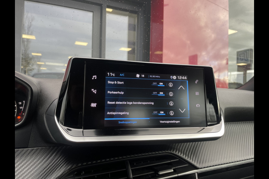 Peugeot 2008 1.2 PureTech Active | Camera | Parkeersensoren | Stoelverwarming