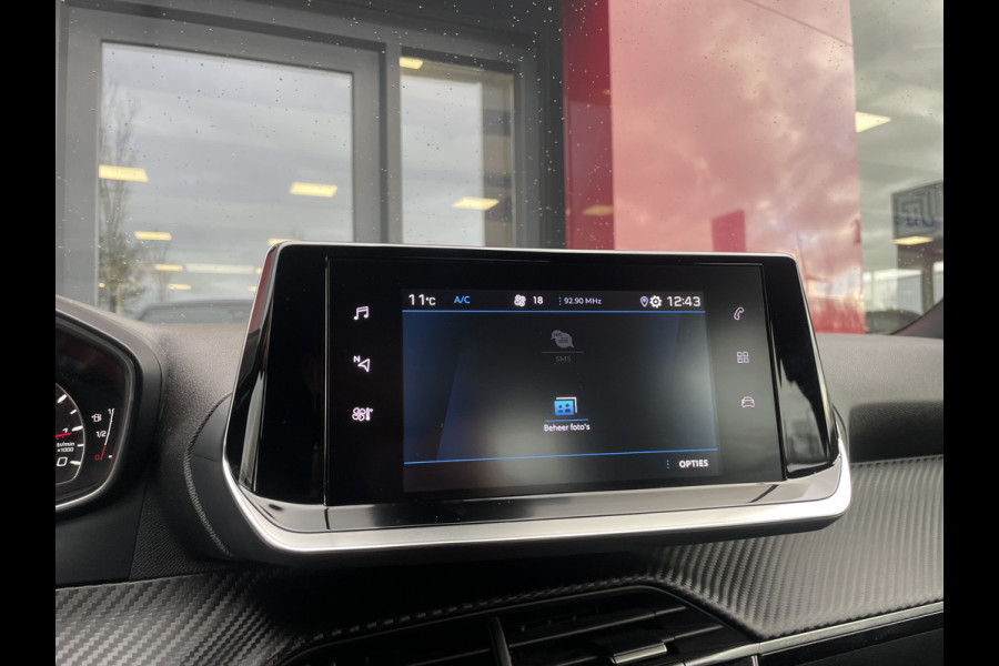 Peugeot 2008 1.2 PureTech Active | Camera | Parkeersensoren | Stoelverwarming