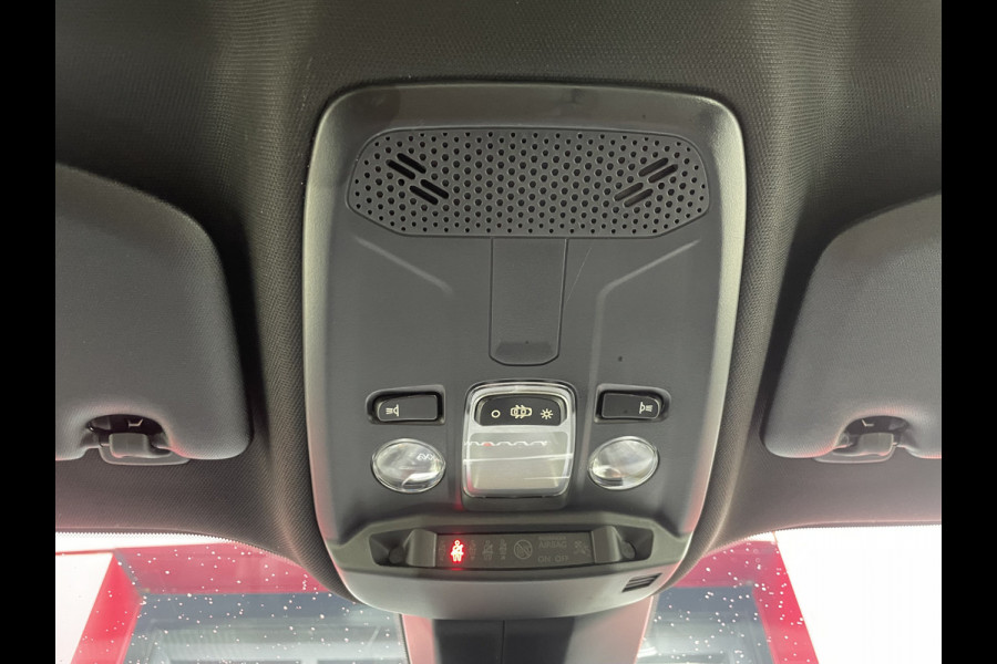 Peugeot 2008 1.2 PureTech Active | Camera | Parkeersensoren | Stoelverwarming