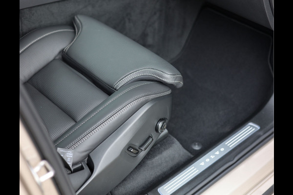 Volvo XC90 T8 AWD Ultra Dark | Direct rijden - Luchtvering - Trekhaak - Bowers&Wilkins