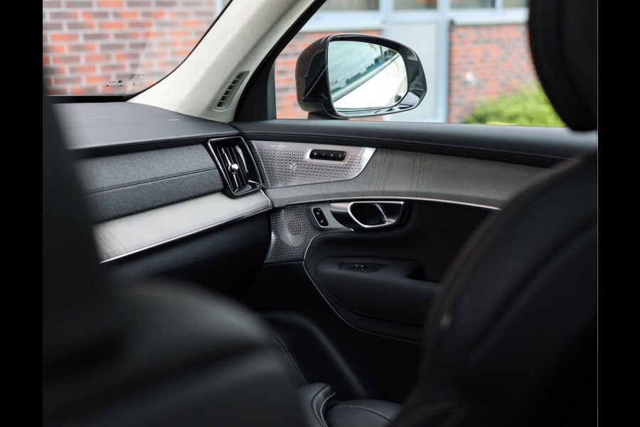 Volvo XC90 T8 AWD Ultra Dark | Direct rijden - Luchtvering - Trekhaak - Bowers&Wilkins