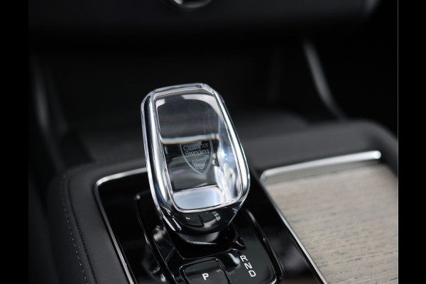 Volvo XC90 T8 AWD Ultra Dark | Direct rijden - Luchtvering - Trekhaak - Bowers&Wilkins