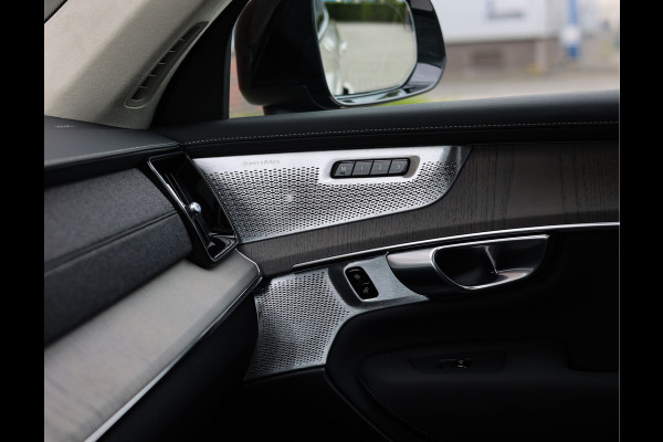 Volvo XC90 T8 AWD Ultra Dark | Direct rijden - Luchtvering - Trekhaak - Bowers&Wilkins