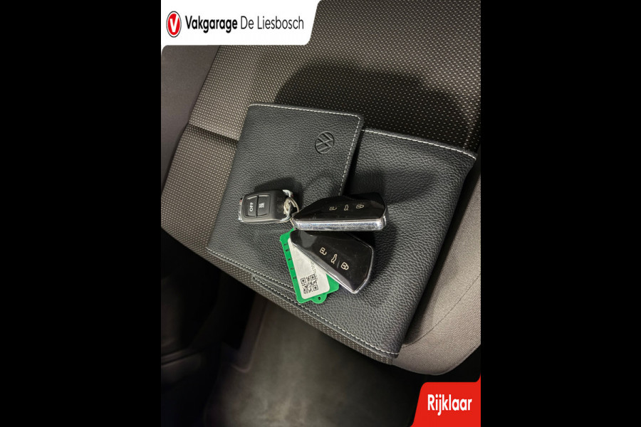 Volkswagen Multivan 1.4 eHybrid L1H1 Style / head-up / stuurverwarming / standkachel / camera HarmanKardon/ cruise stop&go